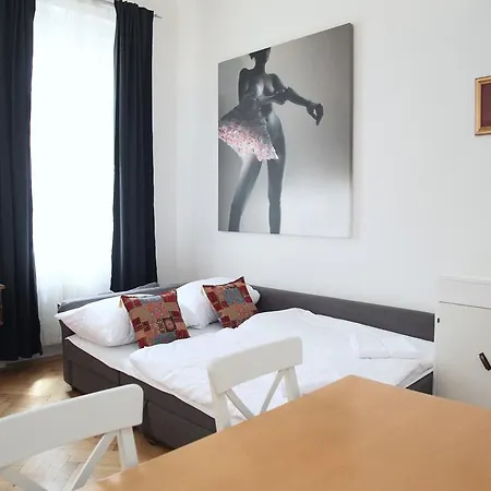 Charming Flats In Vinohrady | Praguestars Prague