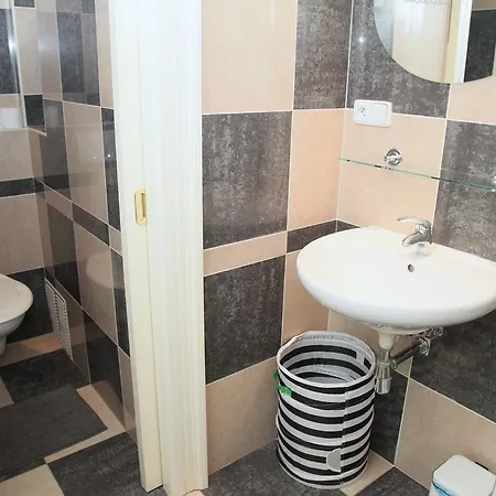 Apartment Charming Flats In Vinohrady | Praguestars *